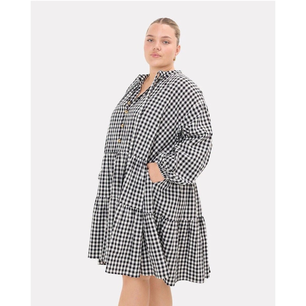 The Lullaby Club Avalon Smock Dress M/L Gingham Tiered Linen Blend Flowy